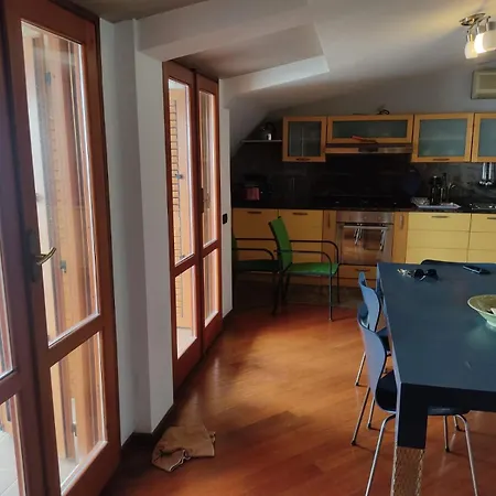 Attico Vista Mare Apartmán